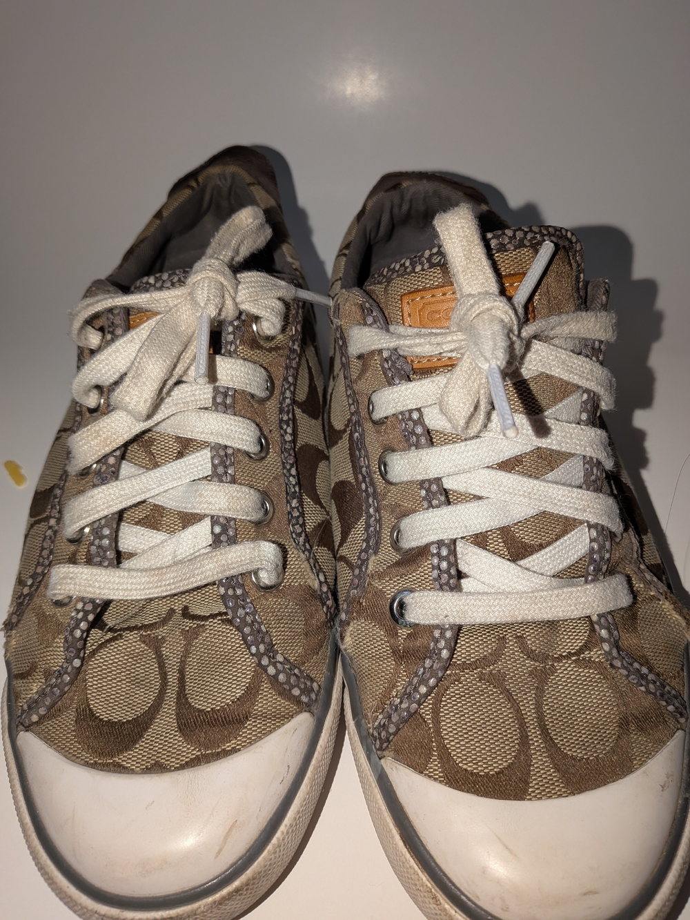 Coach Women's Signature Canvas Low-Top Sneakers in Brown and White - Picture 4 of 8
